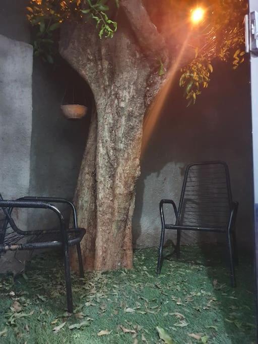 Acogedora casa de huéspedes con estacionamiento San Lorenzo de la Frontera Exterior foto